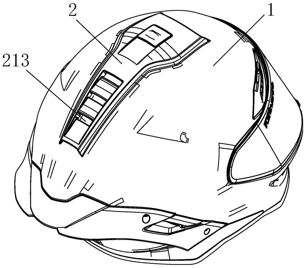一种用于头盔的顶通风方法