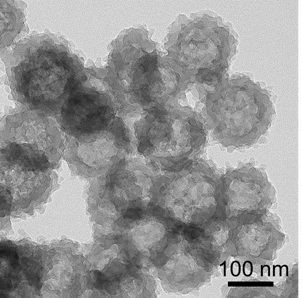 一种中空聚合物微球以及相应中空碳球的制备方法