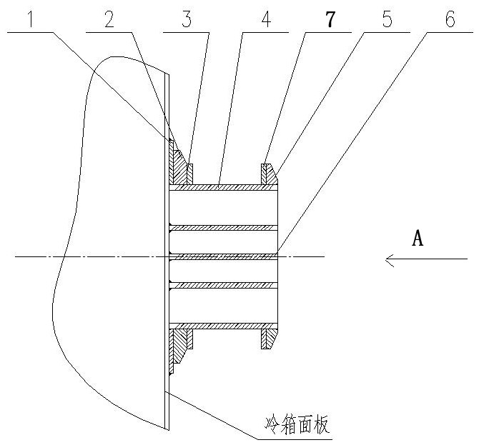 一种特制大型整装空分设备吊装结构