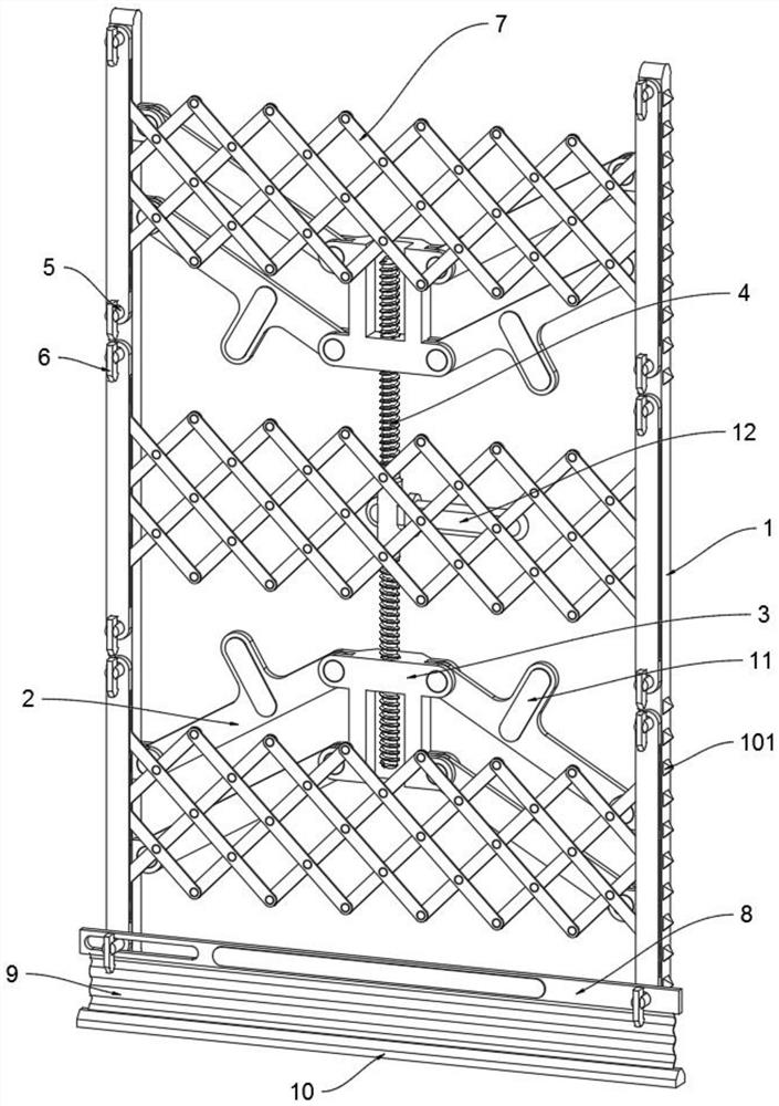 一种建筑施工用可折叠式电梯口临时阻隔防护装置