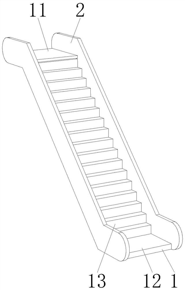 一种人行天桥的露天扶梯