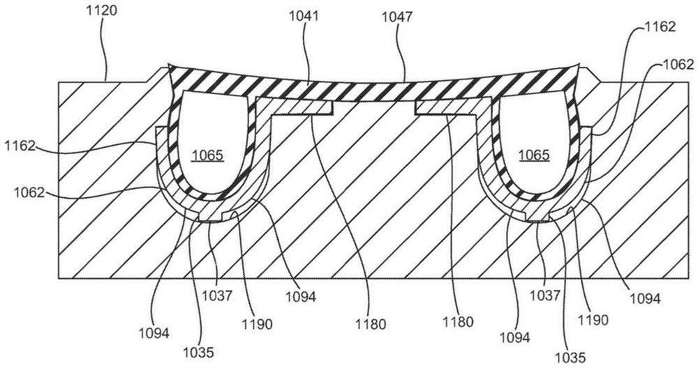 具有第一和第二鞋外底部件的鞋类物品以及制造鞋类物品的方法