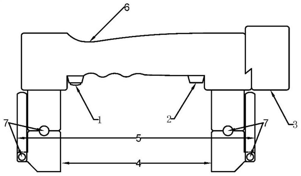 一种可检验小管对接、角焊缝的单磁轭设备