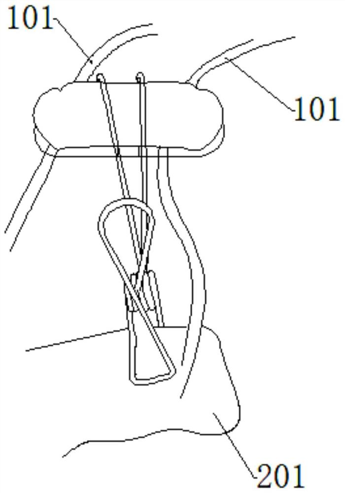 一种专门固定血透管路的夹持装置