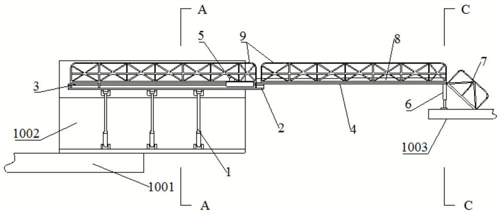 一种依附自升式钻井平台悬臂梁的伸缩式栈桥及应用方法