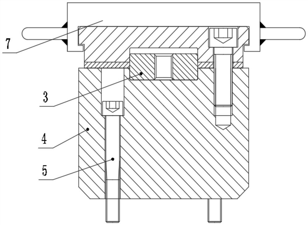 一种提升板坯连铸机辊缝在线标定精度的装置