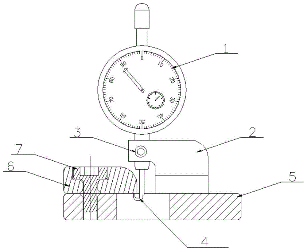一种涡轮盘凹槽结构的间隙测量工具及使用方法