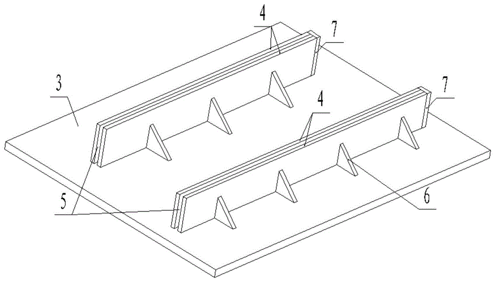 一种对称分体式支板的肋条装配定位焊控制工具及方法